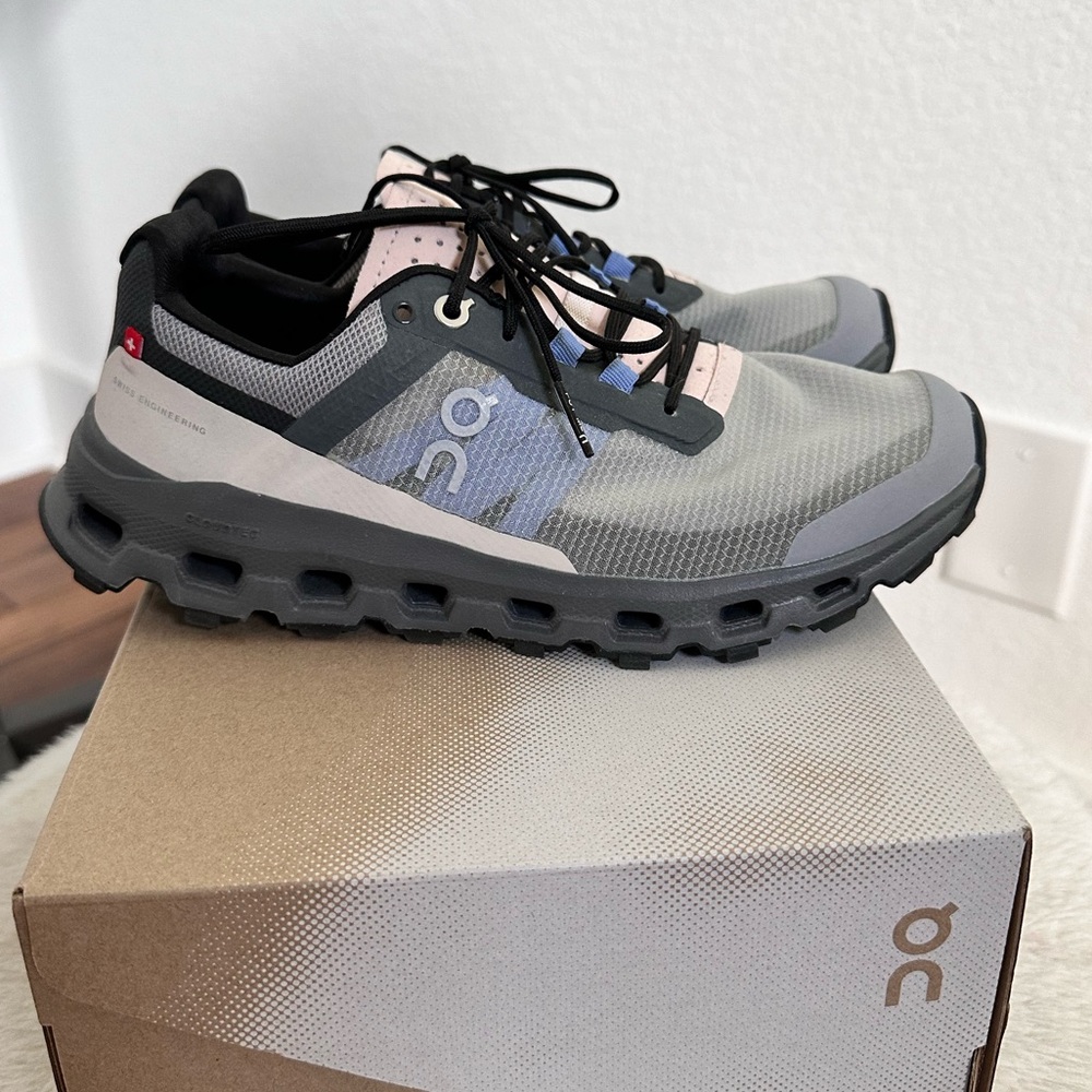 On Running Women's Gray Black Pink Trail Sneakers - Picture 4 of 10